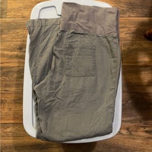 Old Navy maternity pants